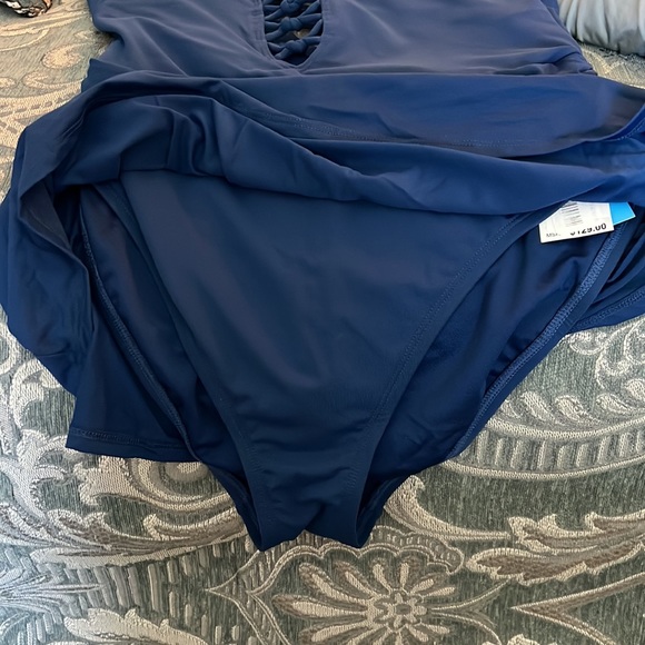 Two swim dresses. Blue is NWT, gray was barely used. Size 8 - Picture 7 of 9